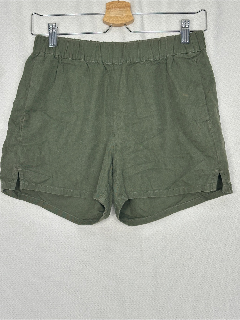Madewell Olive Green Elastic-Waist Shorts with Pockets